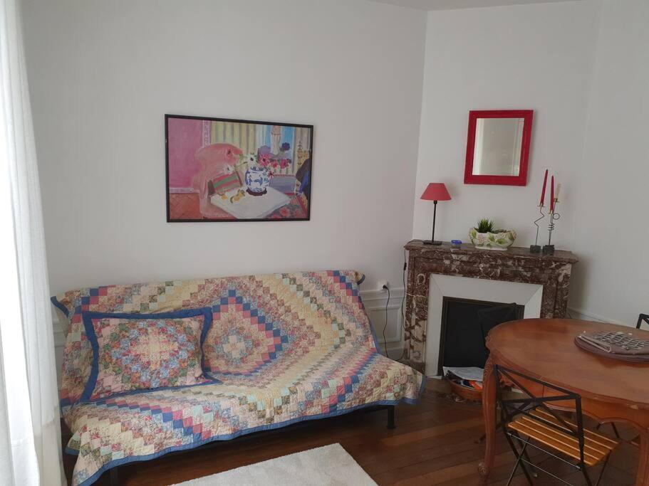 Grand Appartement Proche Cathedrale 4 Pers Reims Exterior foto